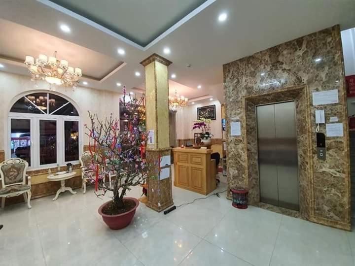 Bong Lua Vang Hotel Da Lat Exterior foto